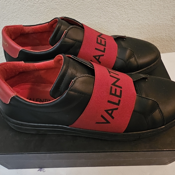 Valentino sneakers - Picture 3 of 4